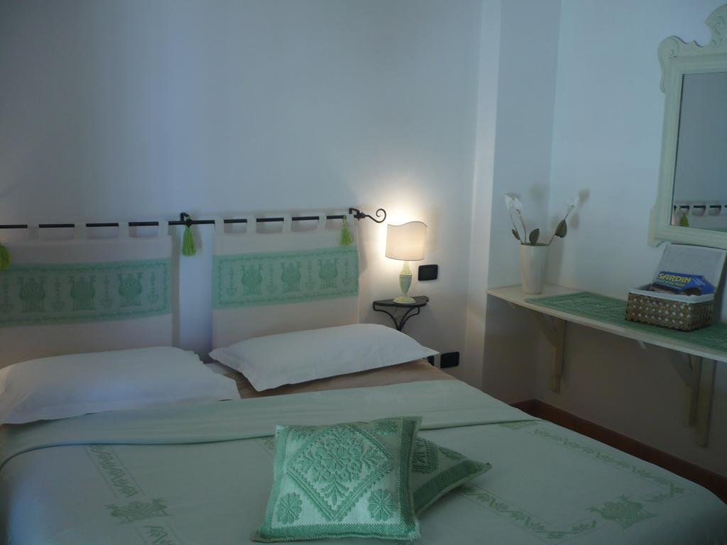 Le Pavoncelle Apartment Alghero Ruang foto